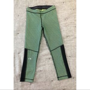 Under Armour cropped green vibrant leggings